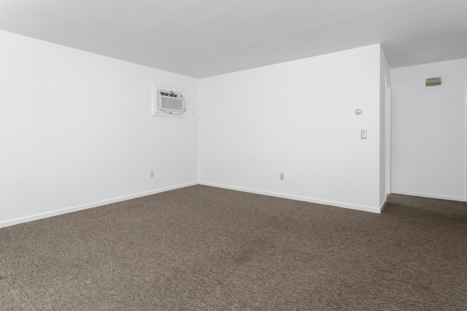 171.5 Henry Street — Unit B 4